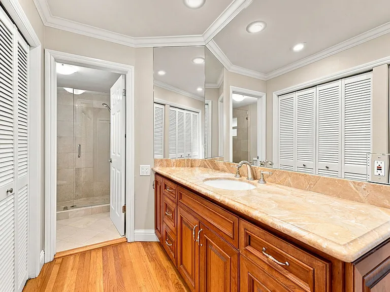 1220 Swordfish St — Photo 28