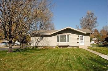 1st image of 413 5th St NE
