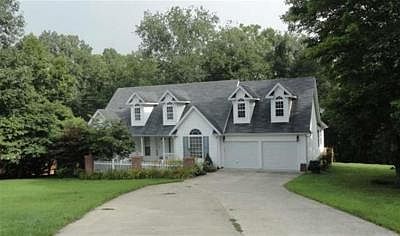 1st image of 5 Pine Haven Dr