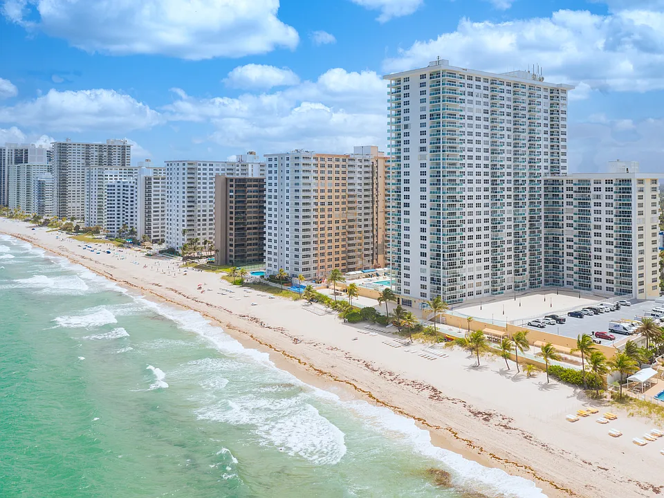 3900 Galt Ocean Dr #712