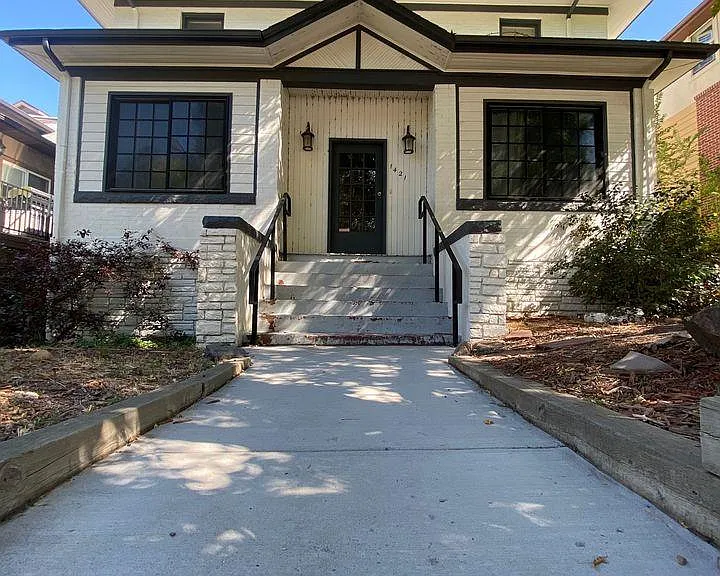 1421 Washington Ave #E — Photo 1