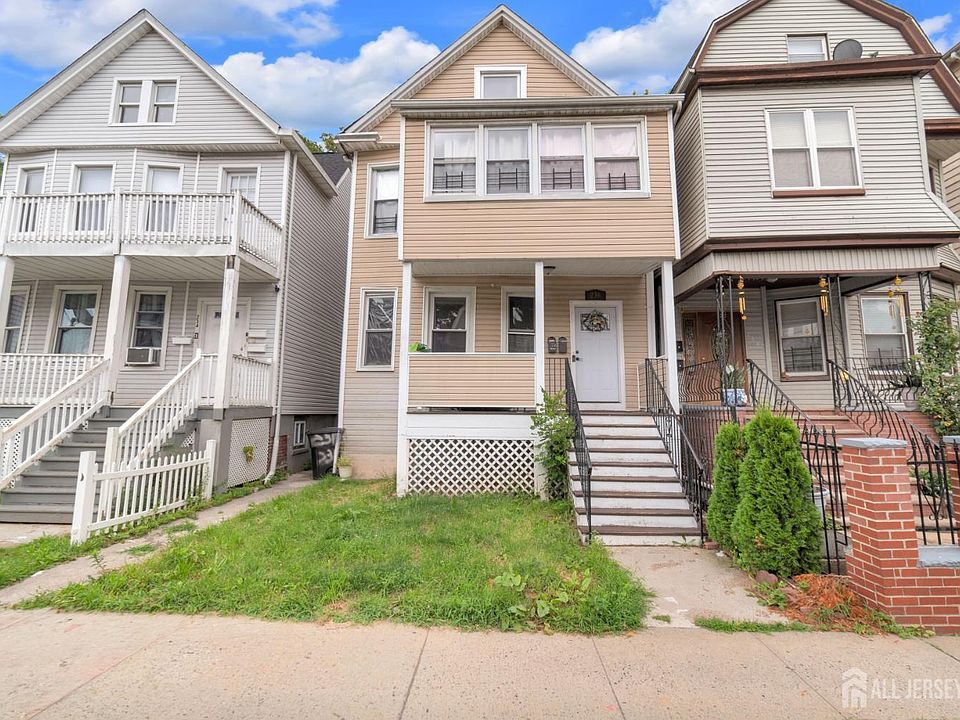 1st image of 236 Halsted St