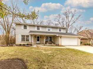 1621 Longvalley Dr, Northbrook, IL 60062