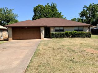 3516 Gordon St, Vernon, TX 76384