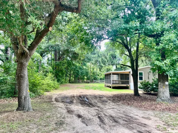 1034 Highway 174, Edisto Island, SC 29438