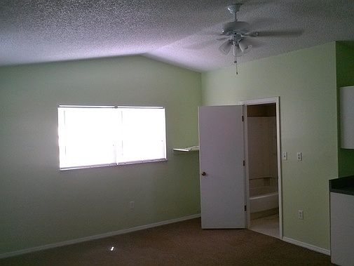 2nd image of 5323 Desoto Pl