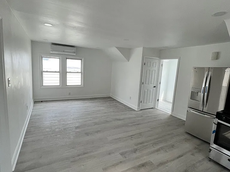 120 Highland Ave #3 — Photo 13