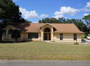 335 E Falconry Ct, Hernando, FL 34442
