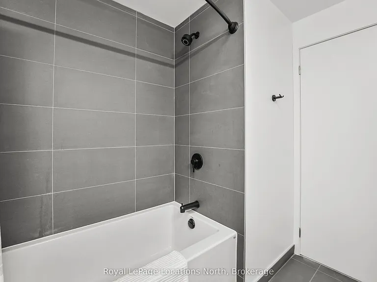 31 Huron St — Photo 12