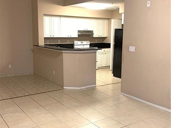 5th image of 8275 Ibis Club Dr APT 711