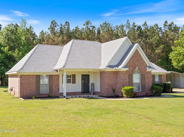 2482 Fletcher Cv, Hernando, MS 38632