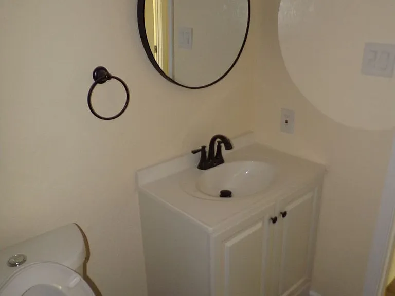 1214 NW Lincoln Ave — Photo 22