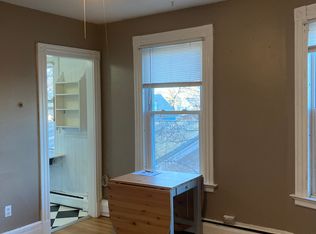 192 Foster St #3B, New Haven, CT 06511