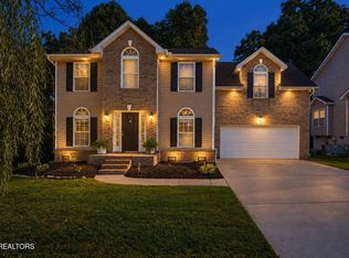 5838 Wall Flower Ln, Knoxville, TN 37924