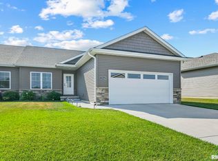 1514 Dearborn Dr, Springfield, IL 62711