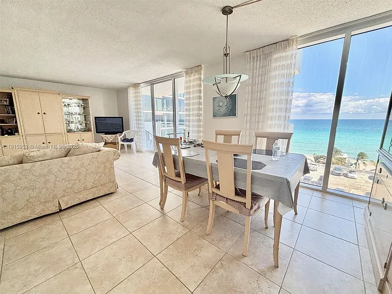 2030 S Ocean Dr #521 — Photo 3