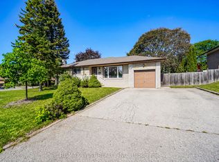 50 Roskell Cres, Toronto, ON M3J1E1