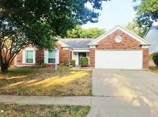 4430 Cabot Dr, Grand Prairie, TX 75052
