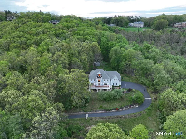 83 Bayberry Hill Road, Avon, CT 06001