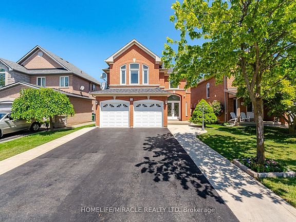 2nd image of 11 Barleyfield Rd