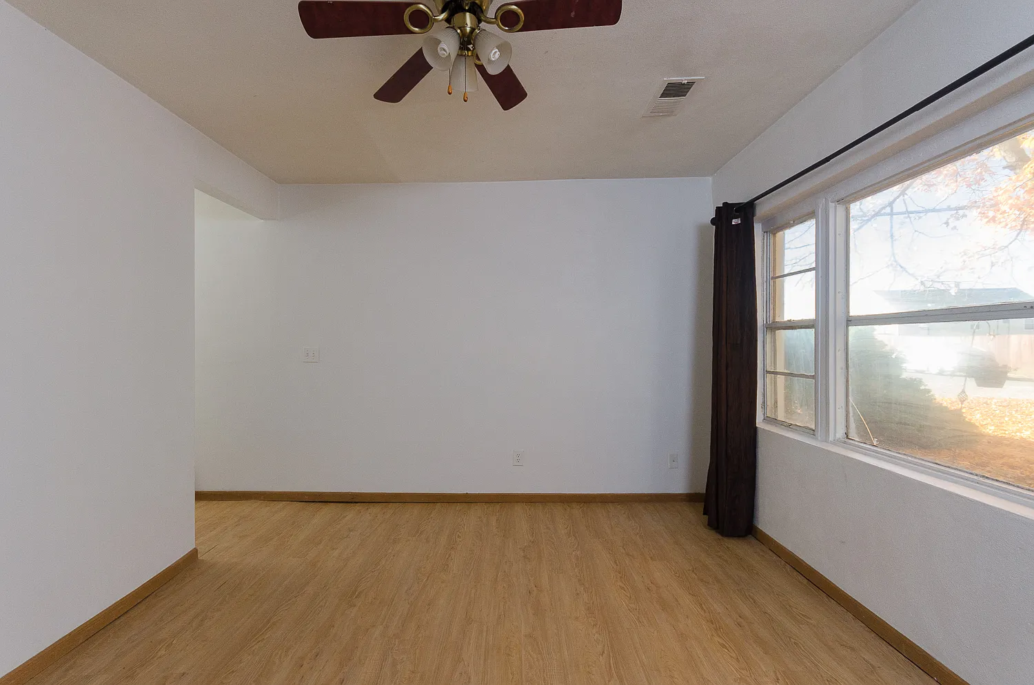 2 bed, $850 — Photo 2