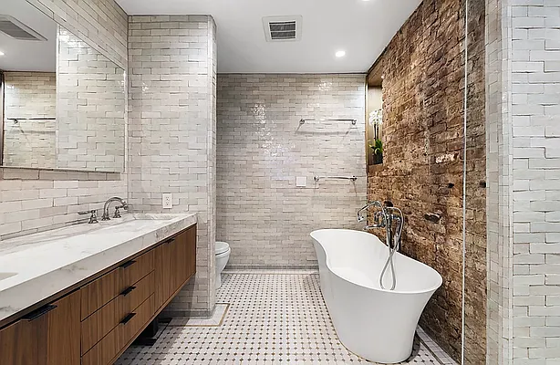 Rented by Harmonycity Corp. | media 23