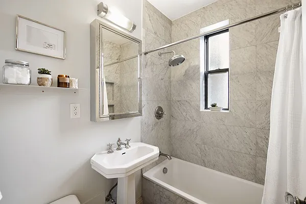 Sold by Compass | media 16