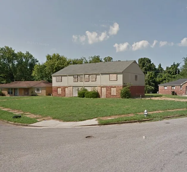 3231 Ashwood St — Photo 1