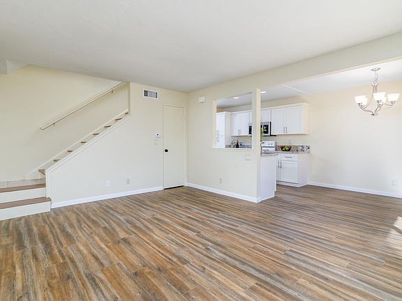 3rd image of 1297 Landsburn Cir