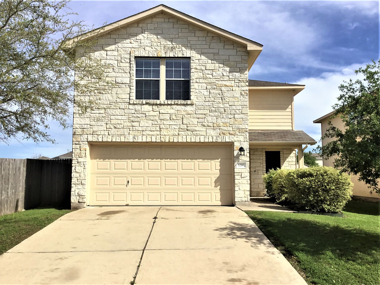 1216 Shadow Ln, Buda, TX 78610 Zillow