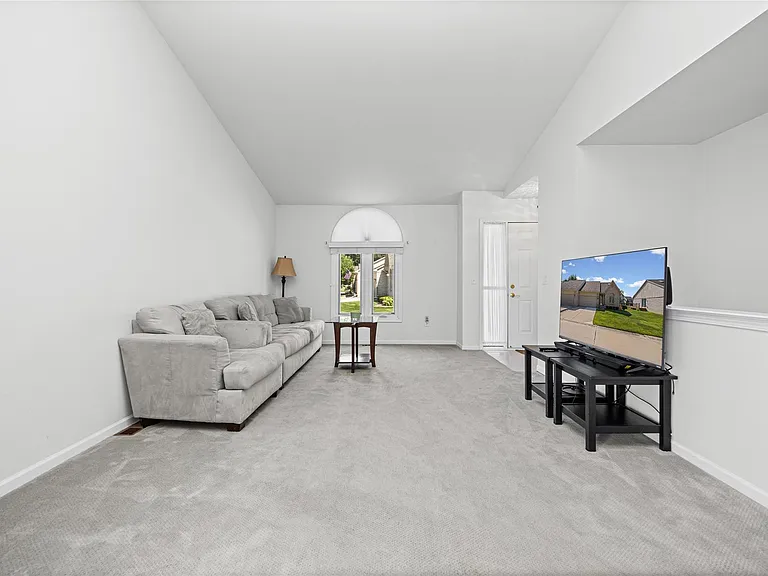 35263 Kings Forest Blvd — Photo 7