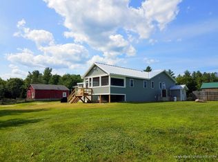 574 Temple Rd, Farmington, ME 04938