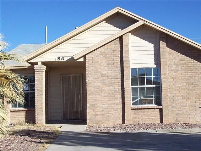 1st image of 11941 Willowmist Ave