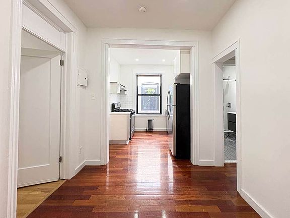 2nd image of 351 Midwood St APT 2R