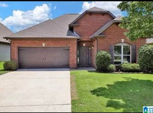 1088 Avalon Dr, Moody, AL 35004