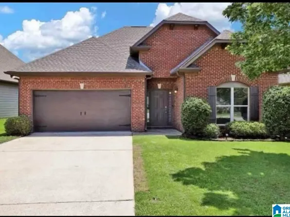 1088 Avalon Dr, Moody, AL 35004