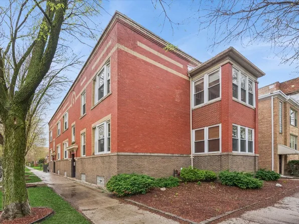 2204 W Winona St #1, Chicago, IL 60625