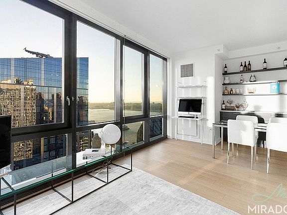 4th image of 21 W End Ave APT 4609