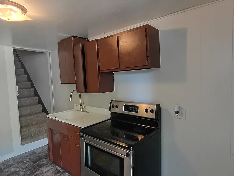318 Marquette St #320 — Photo 10