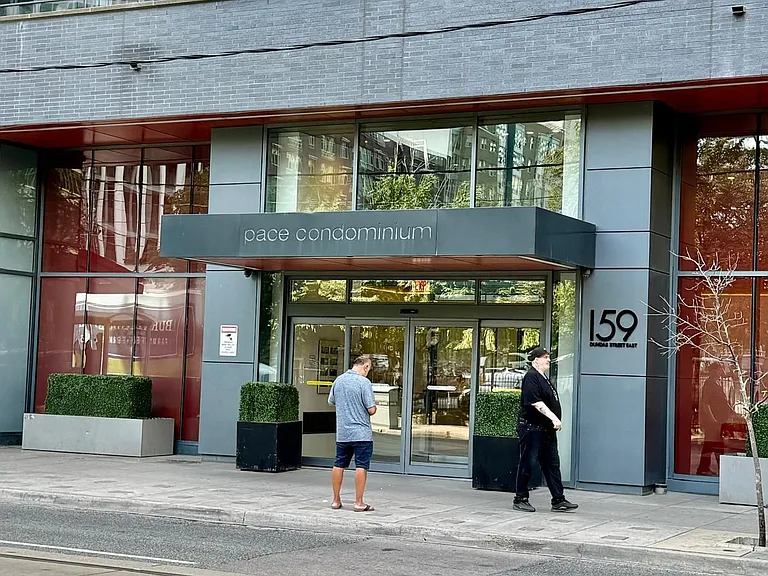150 Dundas St W #4206 — Photo 2