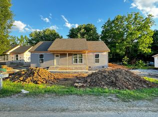 213 Decatur St, Shelbyville, TN 37160