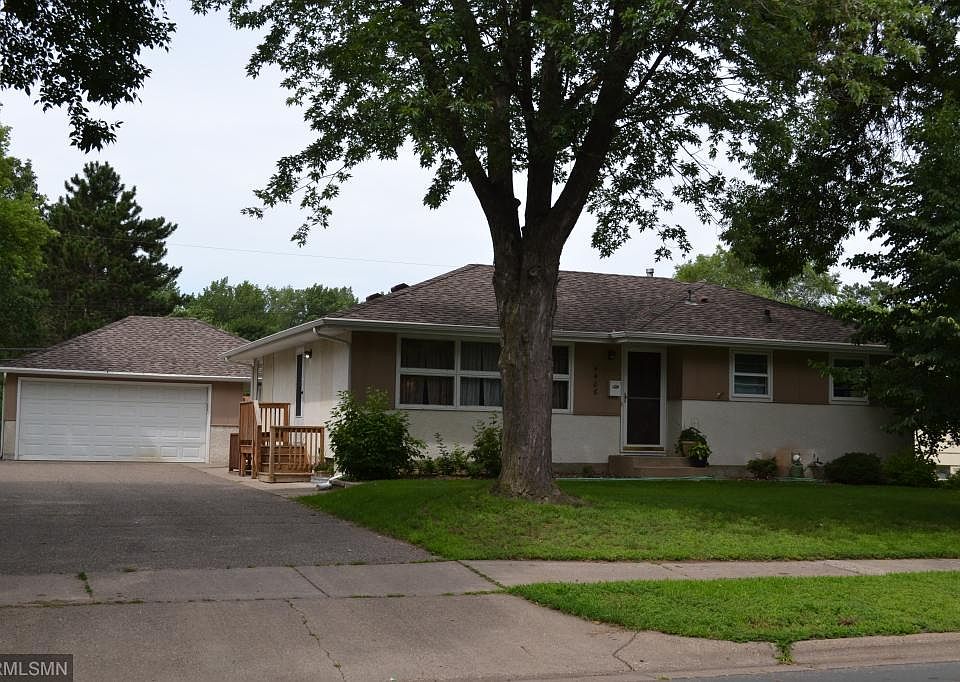 1st image of 4406 Woodbine Ln N