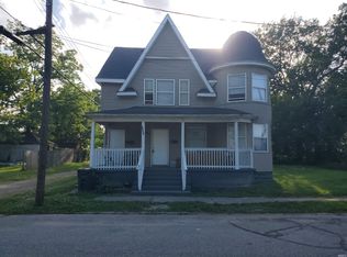 1711 S Saint Joseph St, South Bend, IN 46613
