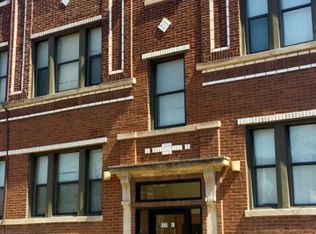 6939 S Harper Ave, Chicago, IL 60637