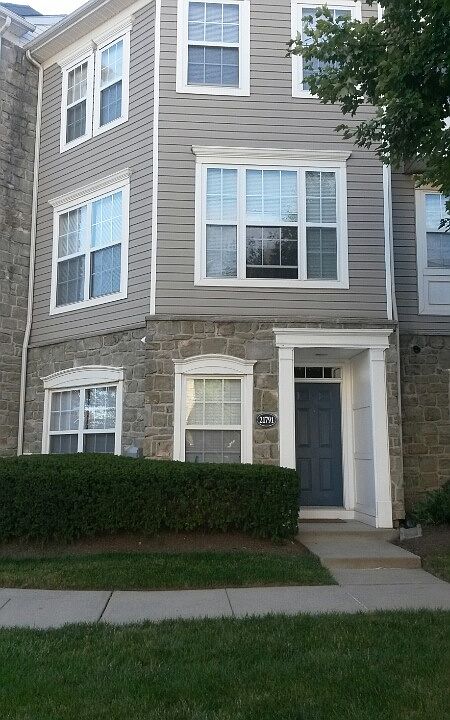 2nd image of 21791 Flanders Ct
