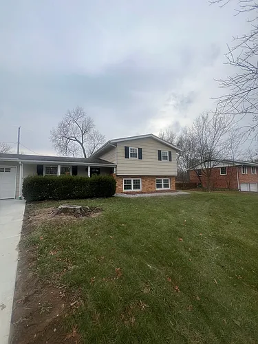 1810 Highridge Dr Photo 1