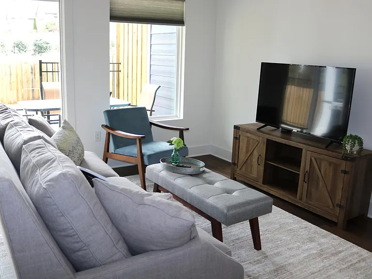 3 Elm St #B — Photo 13