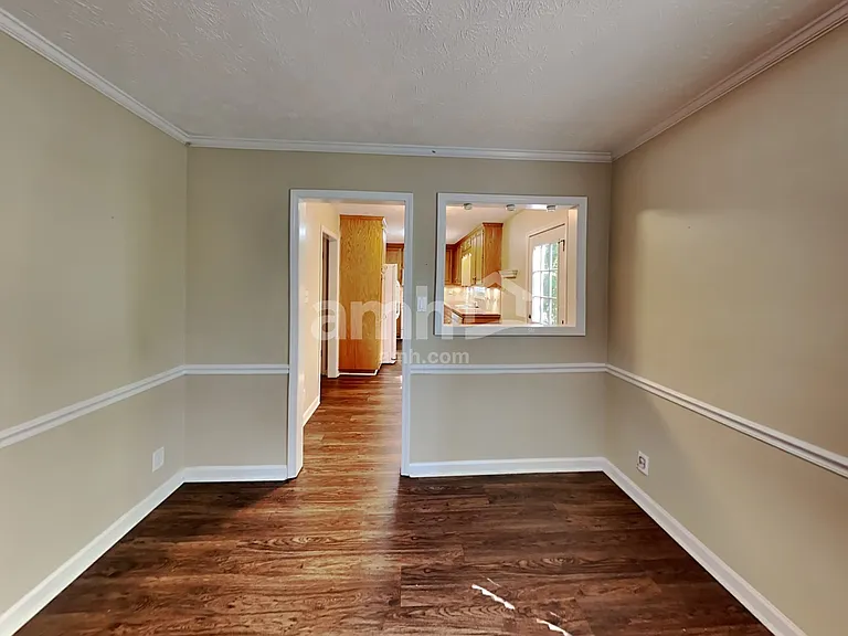 424 Spring Falls Dr — Photo 5