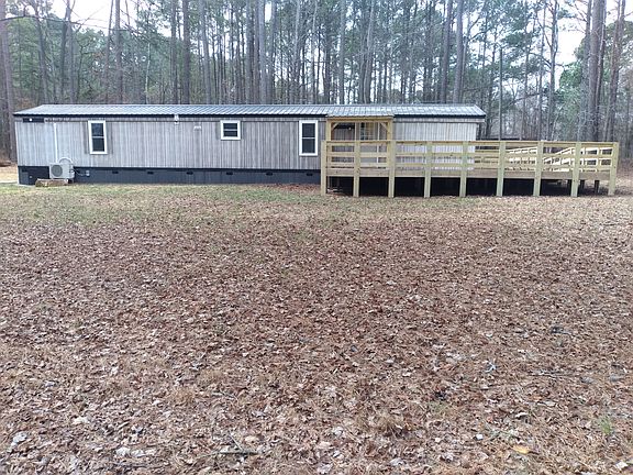 2nd image of 65 Vineyard Dr