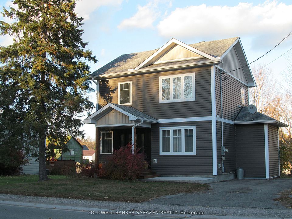 1st image of 20 Burnstown Rd